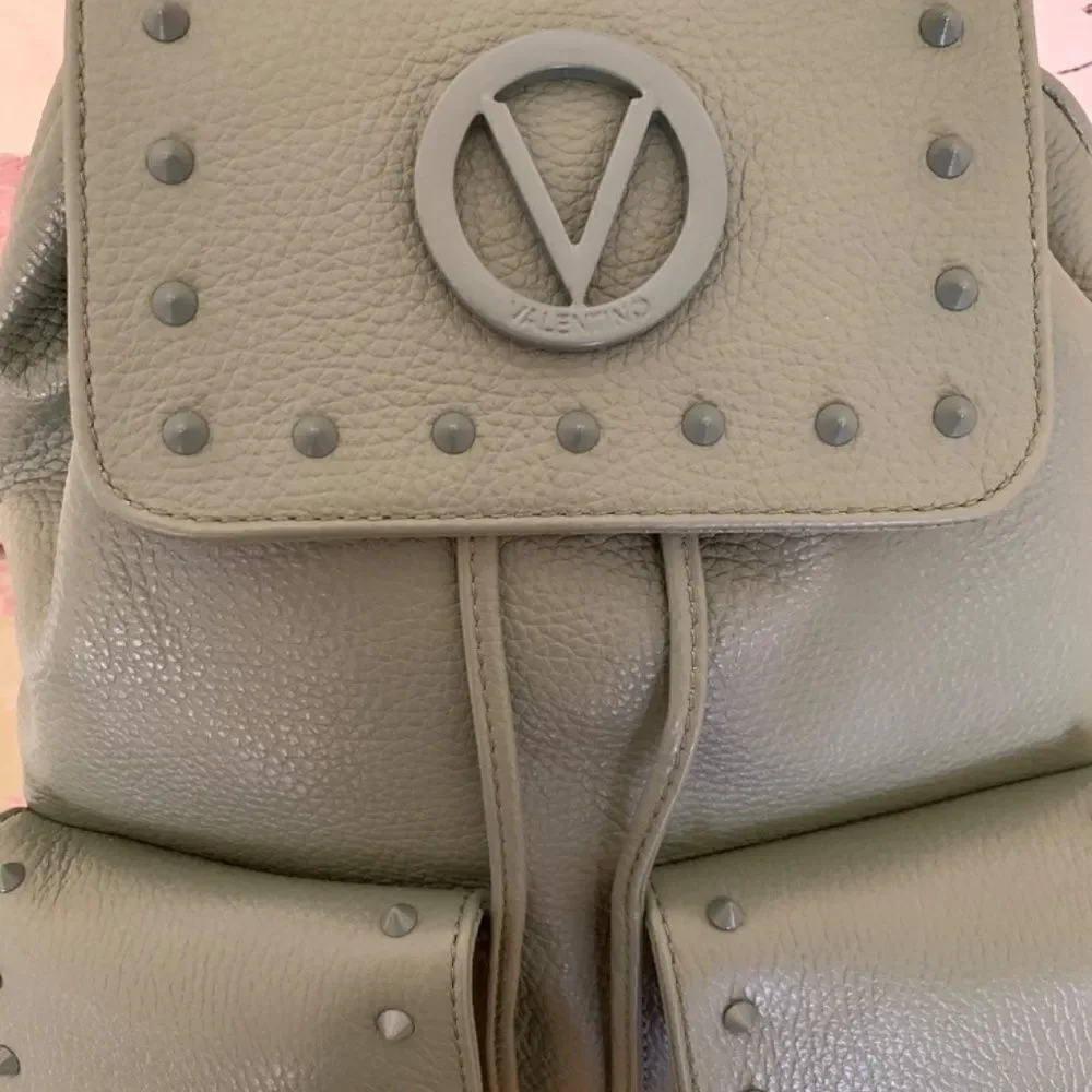 NWT Valentino Backpack Rockstud Green Leather Authentic